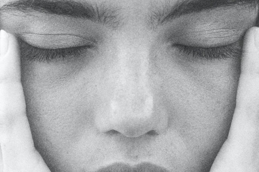 How Environ Seriénce Night Serum Targets Stress-Related Ageing